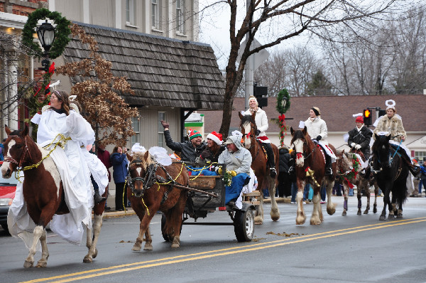 Lexington Michigan Old Fashioned Christmas Horse Parade