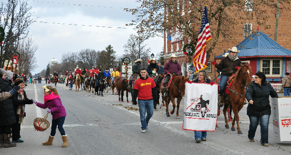 Christmas horse parade candy Michigan Lexington