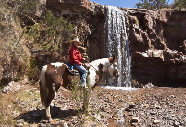 horseback riding to waterfalls new mexico