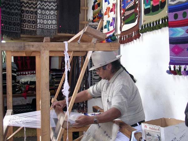 Ecuador weaving