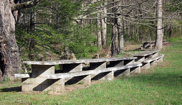 Picnic tables Virginia