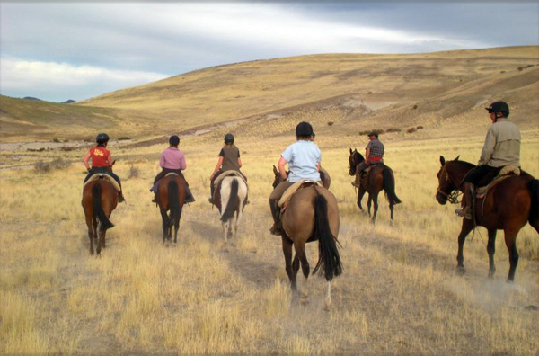 Argentina horseback riding Estancia Huechahue