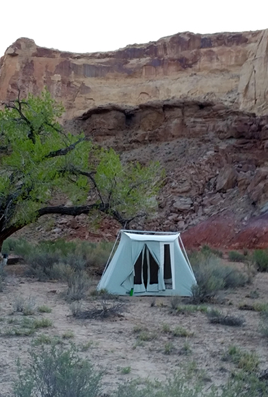 Tent camping Utah canyon lands riding vacations