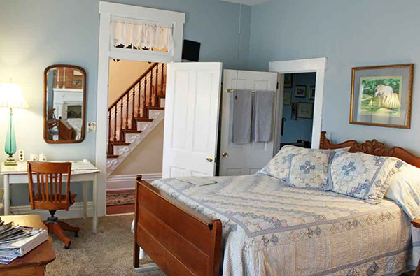 First Farm Inn B&B