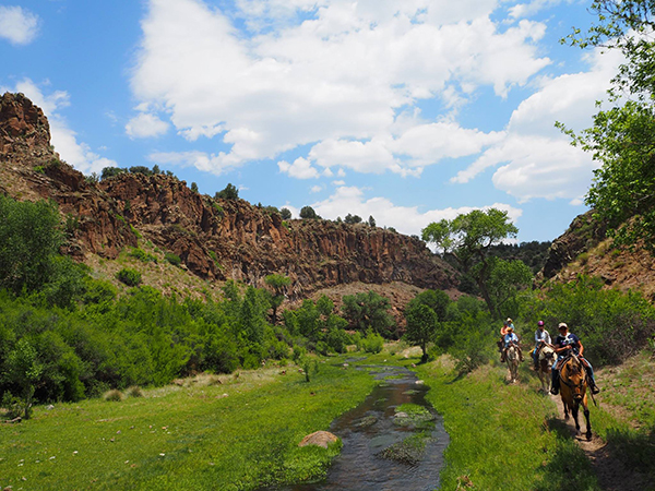 Geronimo Trail guest Ranch new Mexico