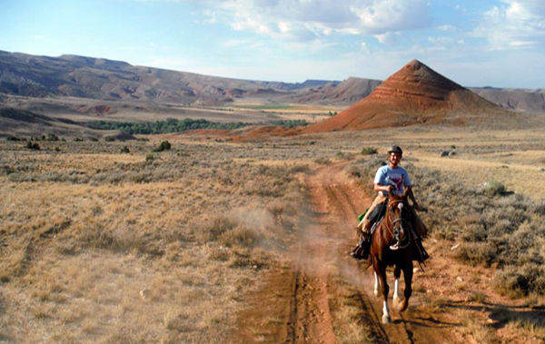 Hideout Lodge loping Wyoming