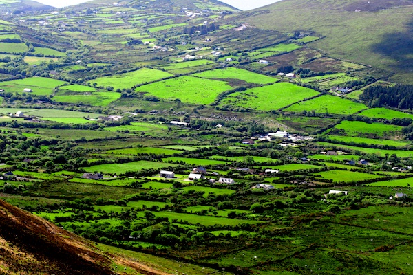 Ireland ring of kerry horseback riding