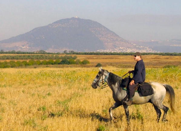 israel new years horseback