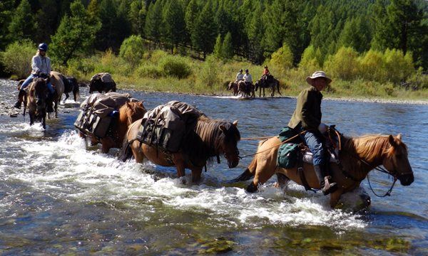 mongolia river horseback riding