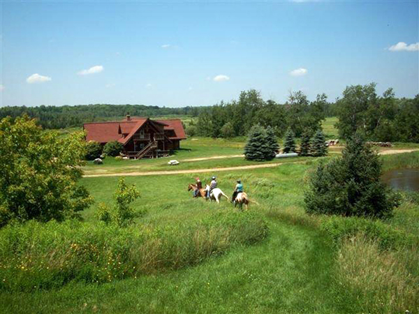 palmquist cabins wisconsin horseback riding cabin vacations