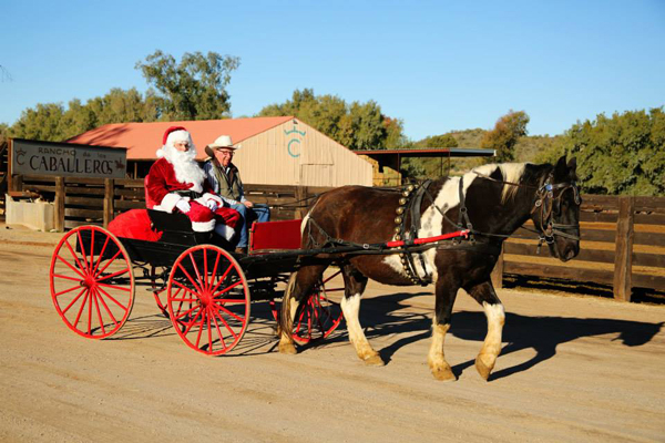 Rancho de los Caballeros Horse Wagon Santa