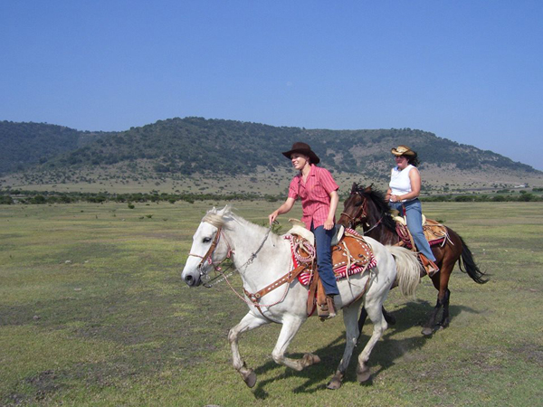 rancho las cascadas horseback