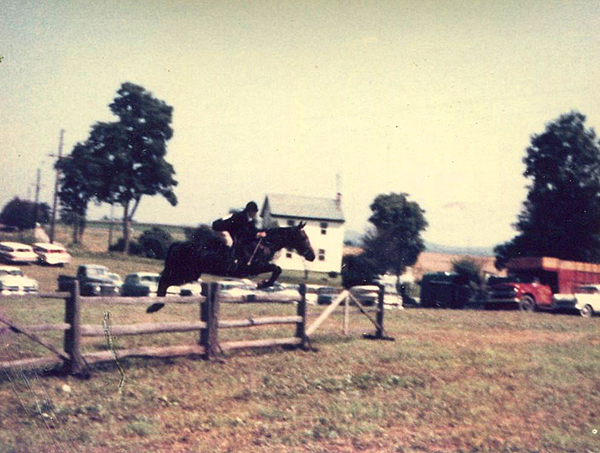 retro equestrian compeition