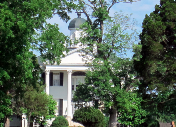 Tuleyrie plantation house