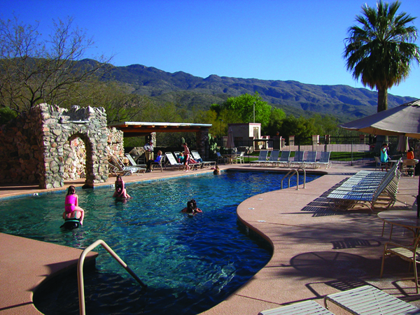 tanque verde ranch pool