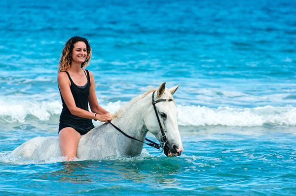 horseback riding in costa rica 